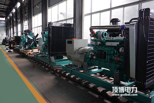 德國奔馳發電機組負荷多大尤為適宜？