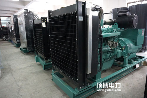 玉柴500千瓦柴油發電機多少錢?500千瓦發電機組參數