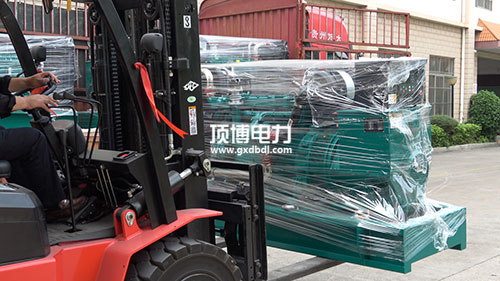 即將出口利比亞350KW重慶康明斯KTA19-G3配上海斯坦福GR314G