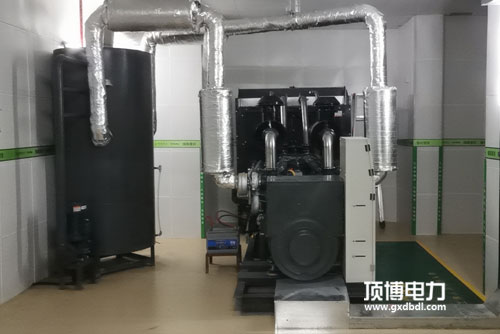 供應廣西大廈建筑工程公司博白縣幸福里書香茗城720KW上柴發電機組一臺